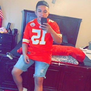 Meet your Posher, Adan